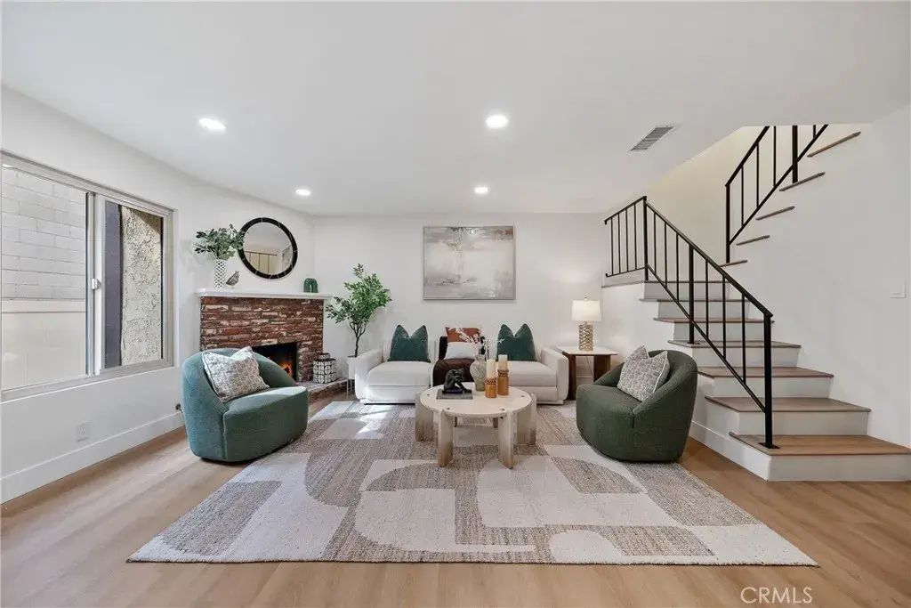 1120 E Las Tunas 2, San Gabriel