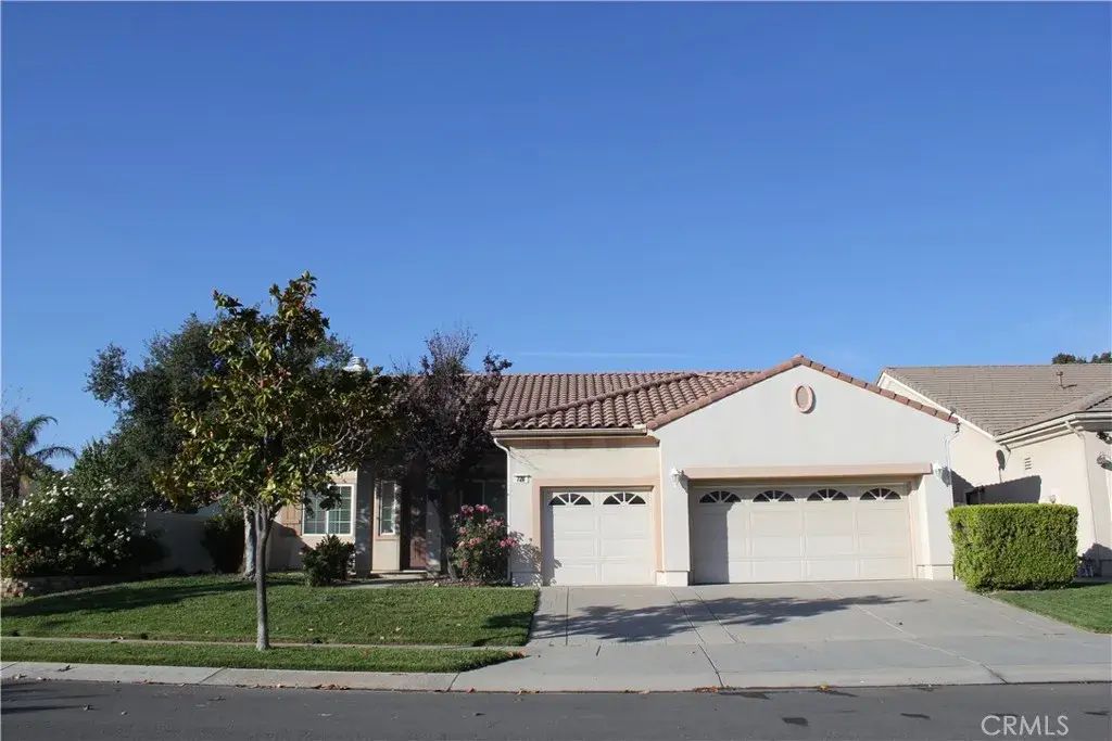 728 Indigo, Beaumont
