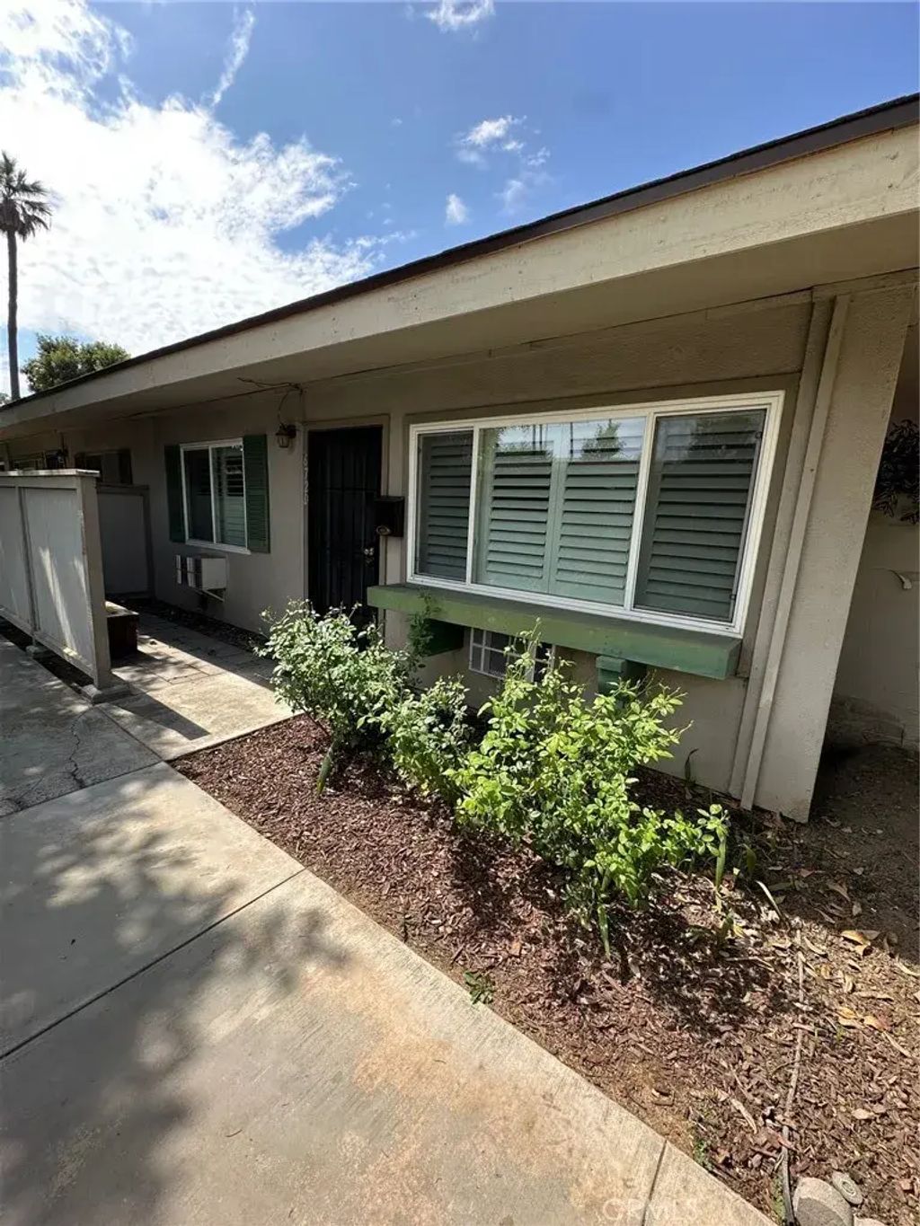 672 W Main D, Orange