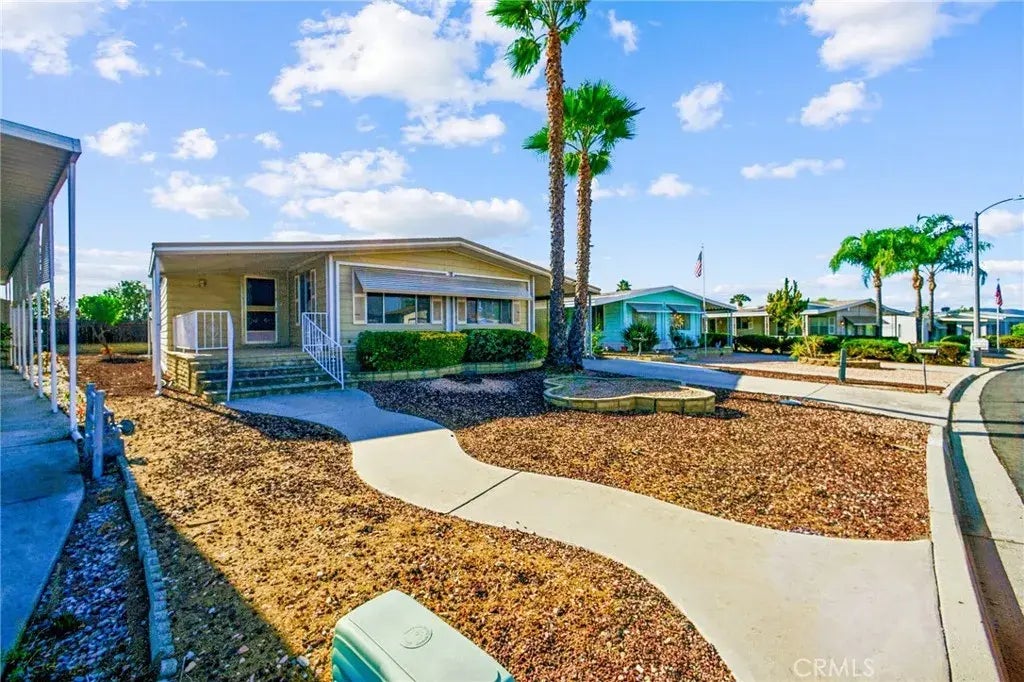 38240 Calle Arrebol, Murrieta