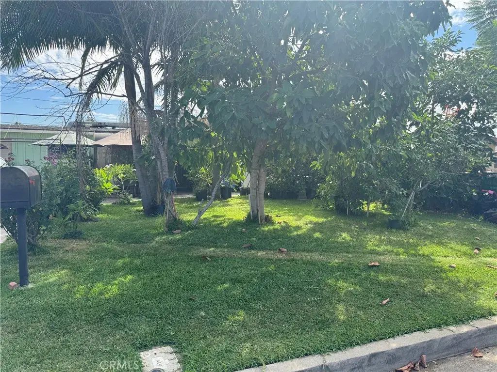 16150 E Queenside Drive, Covina