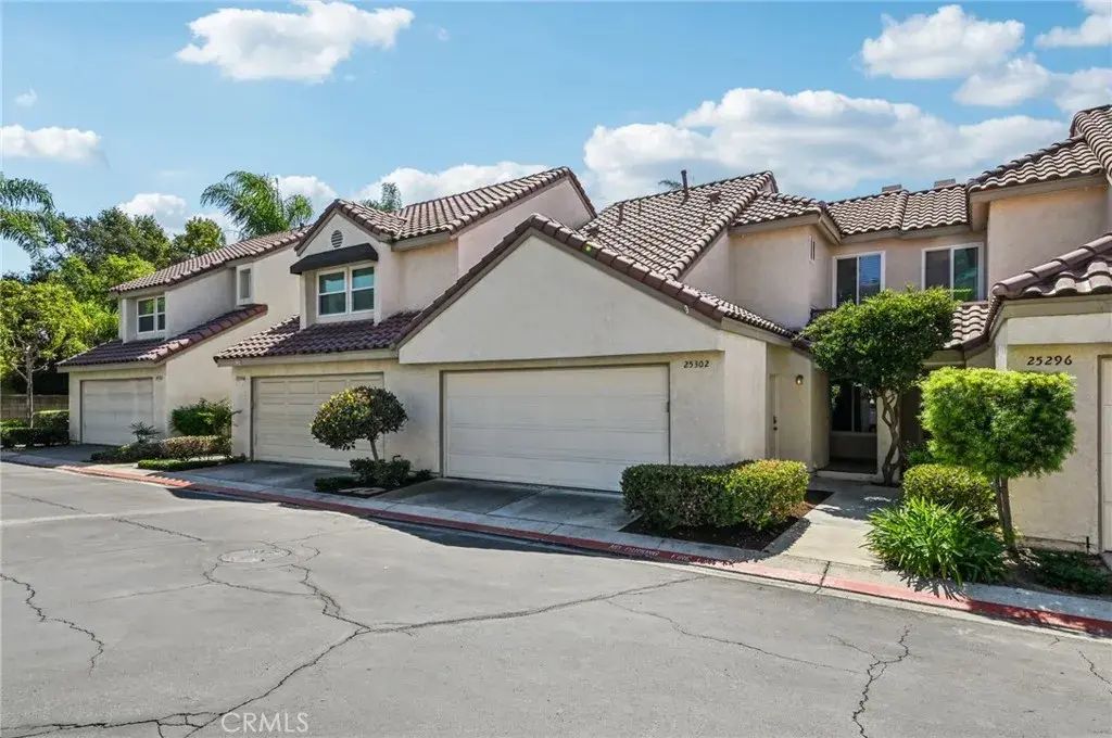 25302 Vista Linda, Lake Forest
