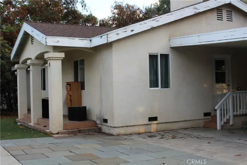 12601 Telfair Avenue, Sylmar