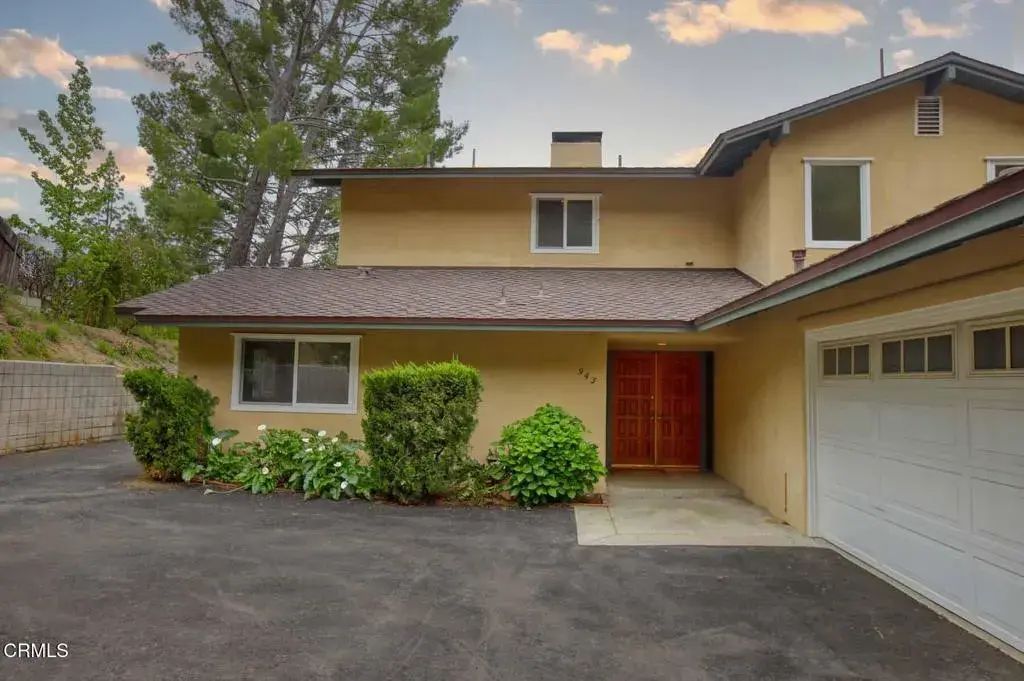 943 Bay Tree Road, La Canada Flintridge