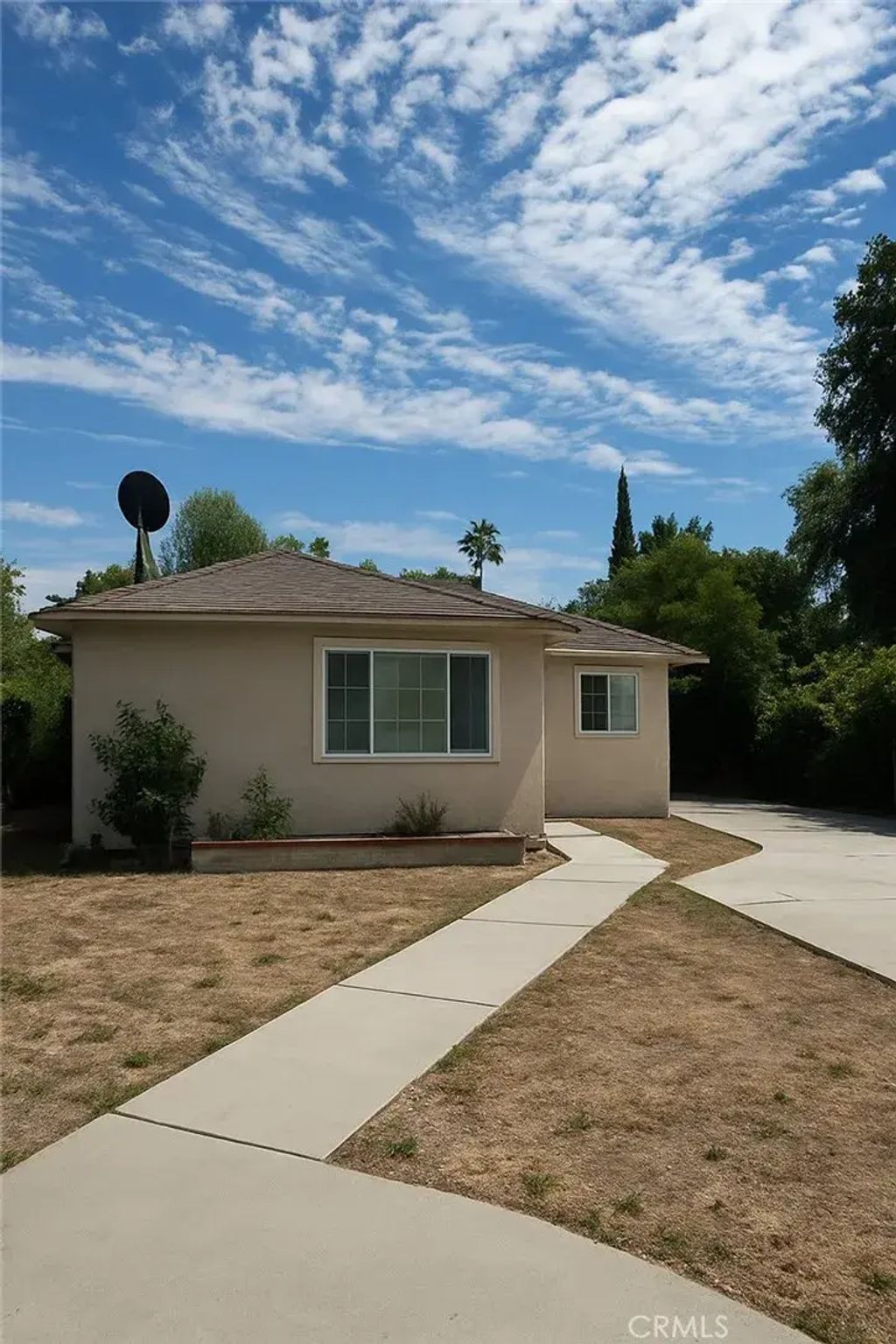 6628 Gaviota, Lake Balboa