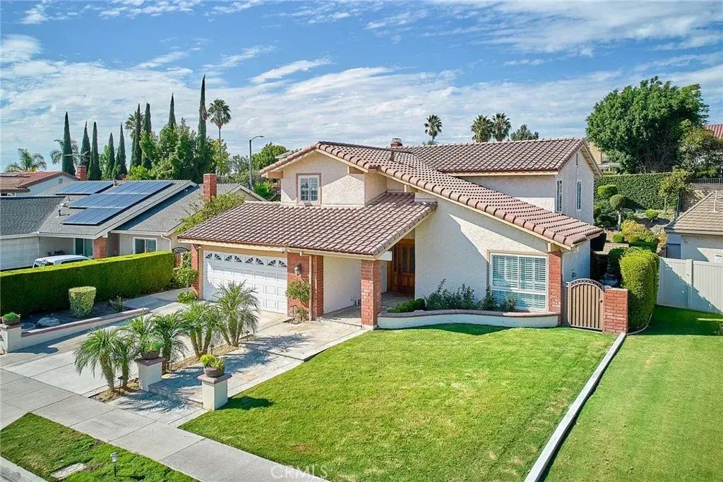 2517 Greenhill Dr, Fullerton
