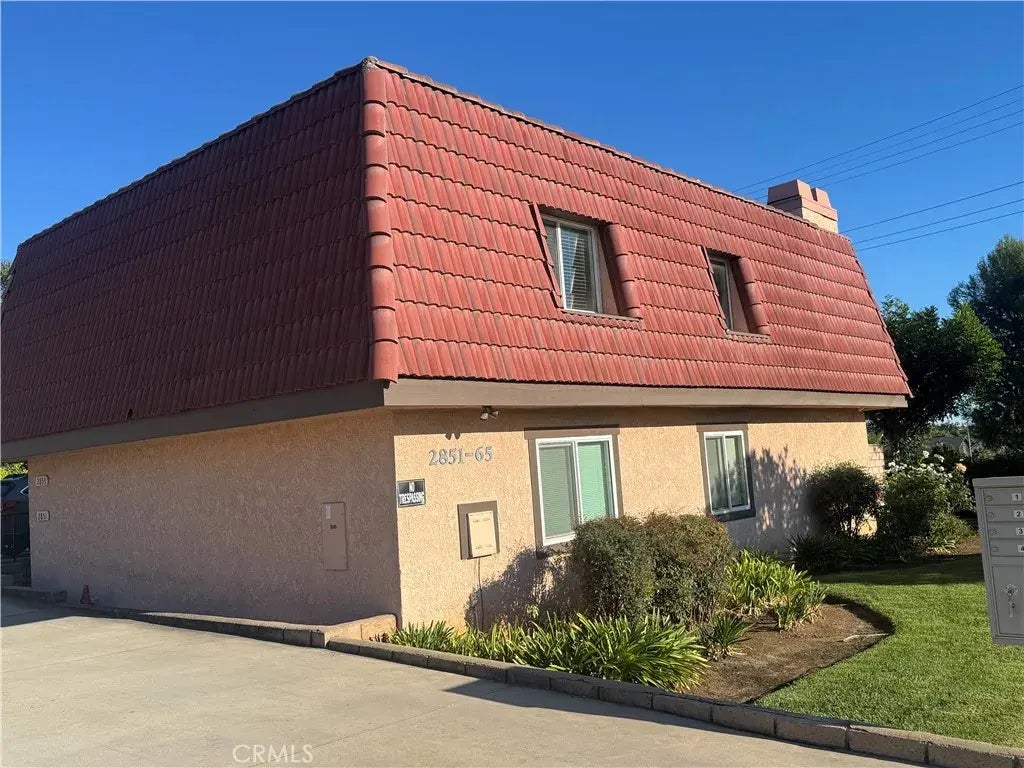 2853 N Palm Avenue, Orange