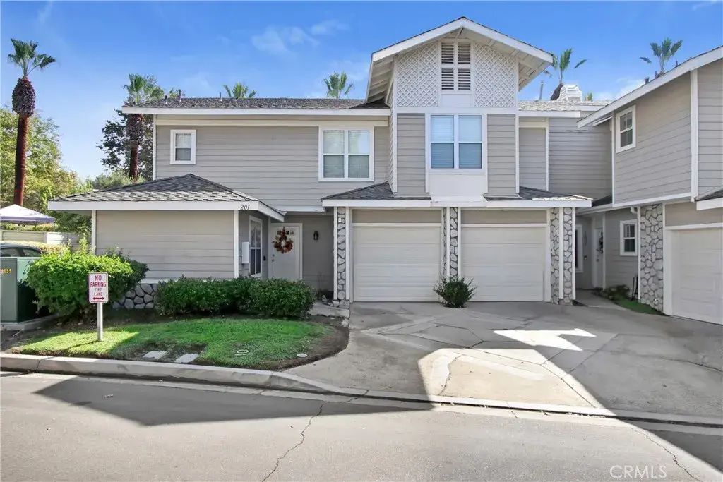 201 Chandler West, Highland