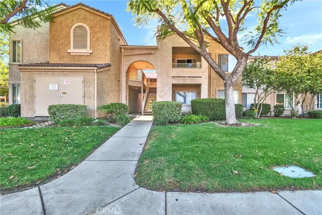 2400 Del Mar Way 104, Corona