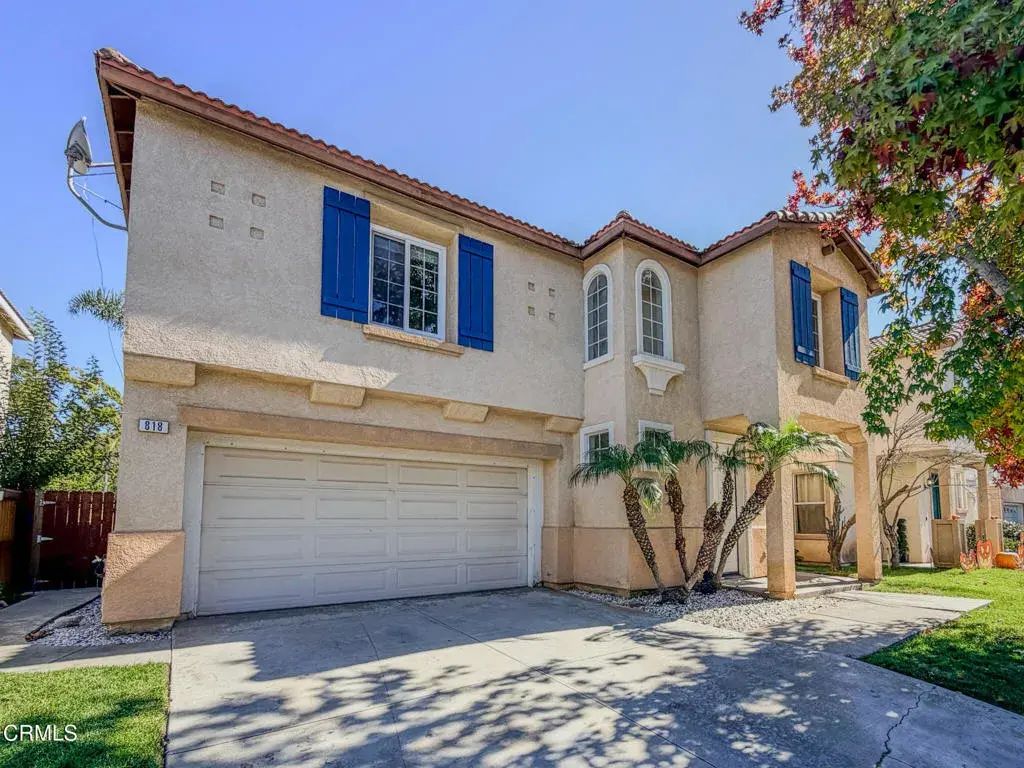 818 Navigator Way, Oxnard