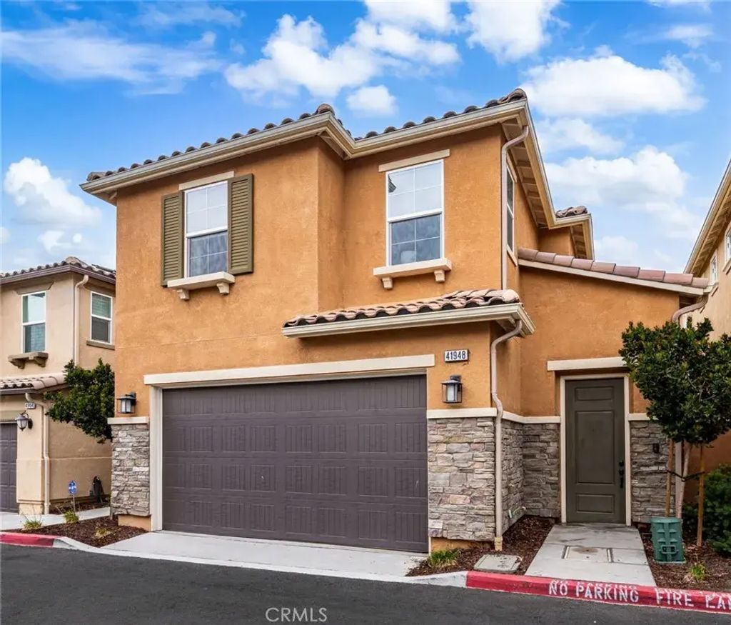 41948 Pedraza Street, Murrieta