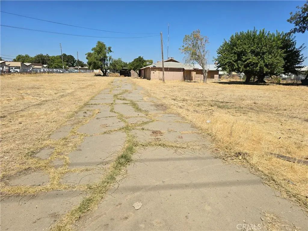 3144 E Childs, Merced