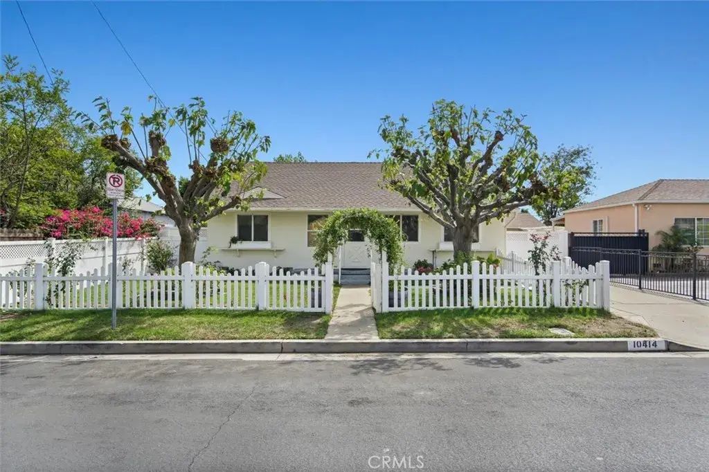10414 Rainier Street, Sun Valley