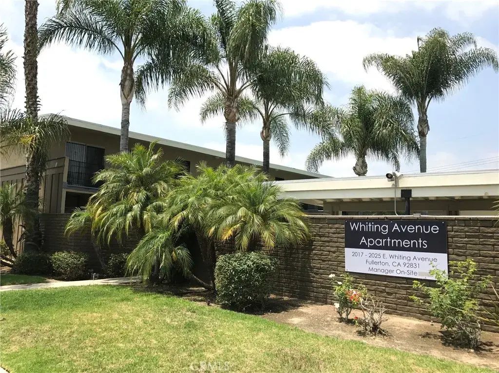 2017 E Whiting Avenue H, Fullerton