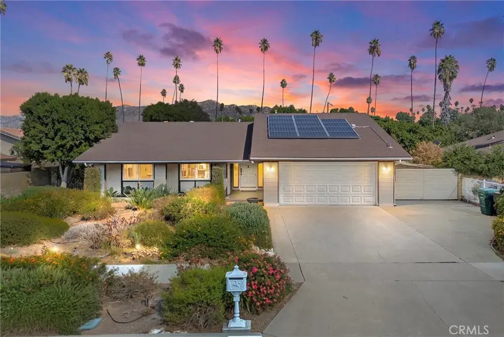 4940 Via Campeche, Riverside