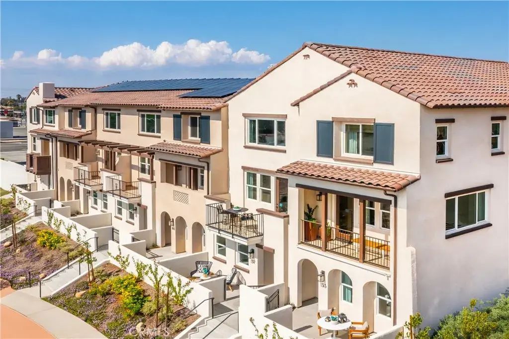 171 Evergreen Lane, Claremont