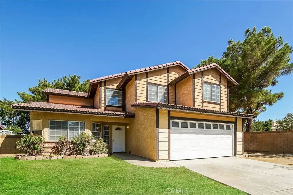 855 E Avenue J9, Lancaster