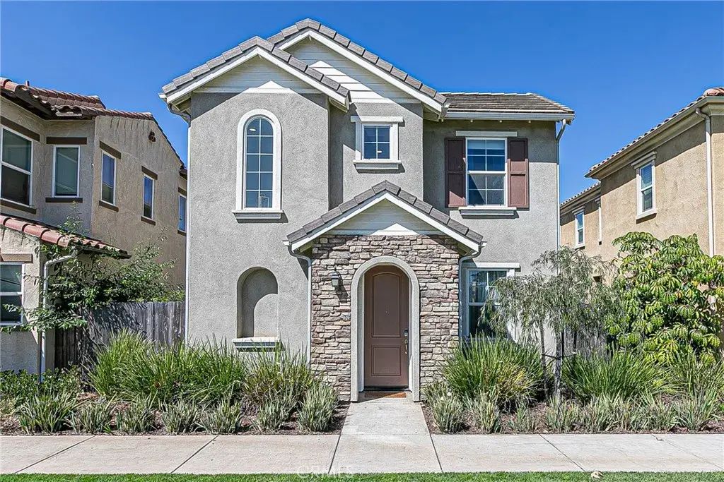 1825 Sterling, Santa Maria