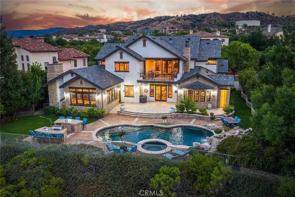 25532 Oak Meadow Drive, Valencia