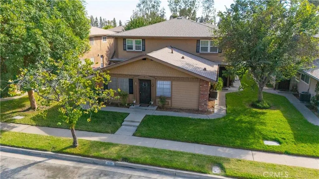 1020 W Calle Del Sol 3, Azusa