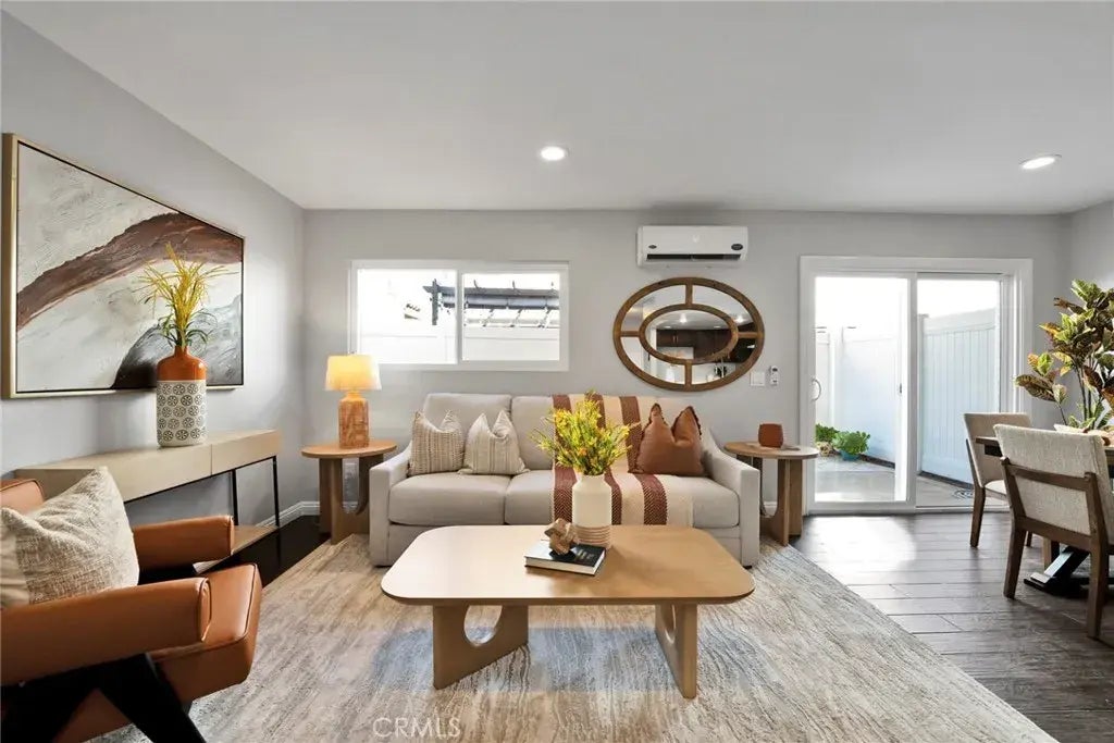 12951 Royal Palm Cir, Chino