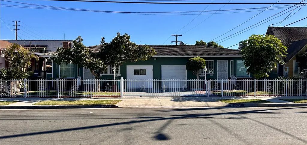 5606 Pine Avenue, Maywood