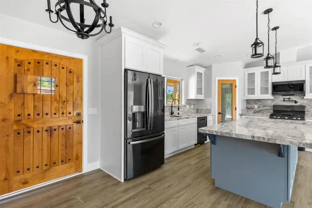 15670 Fruitvale Road, Valley Center