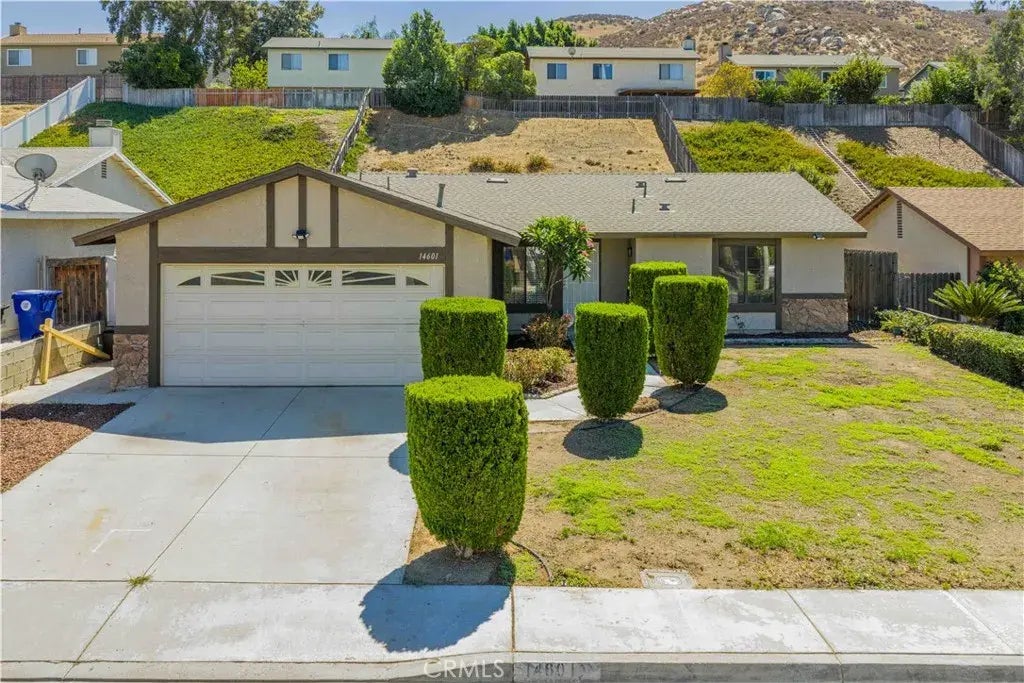 14601 Long View Drive, Fontana