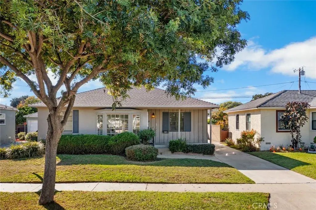 4715 Briercrest, Lakewood