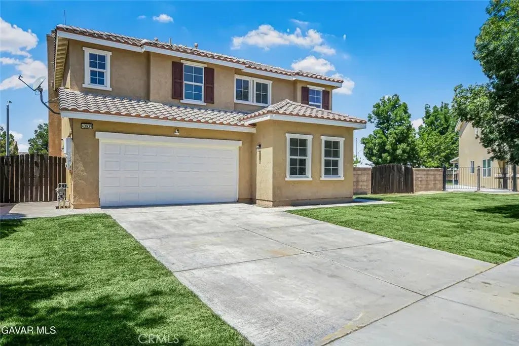 43939 Moccasin Place, Lancaster