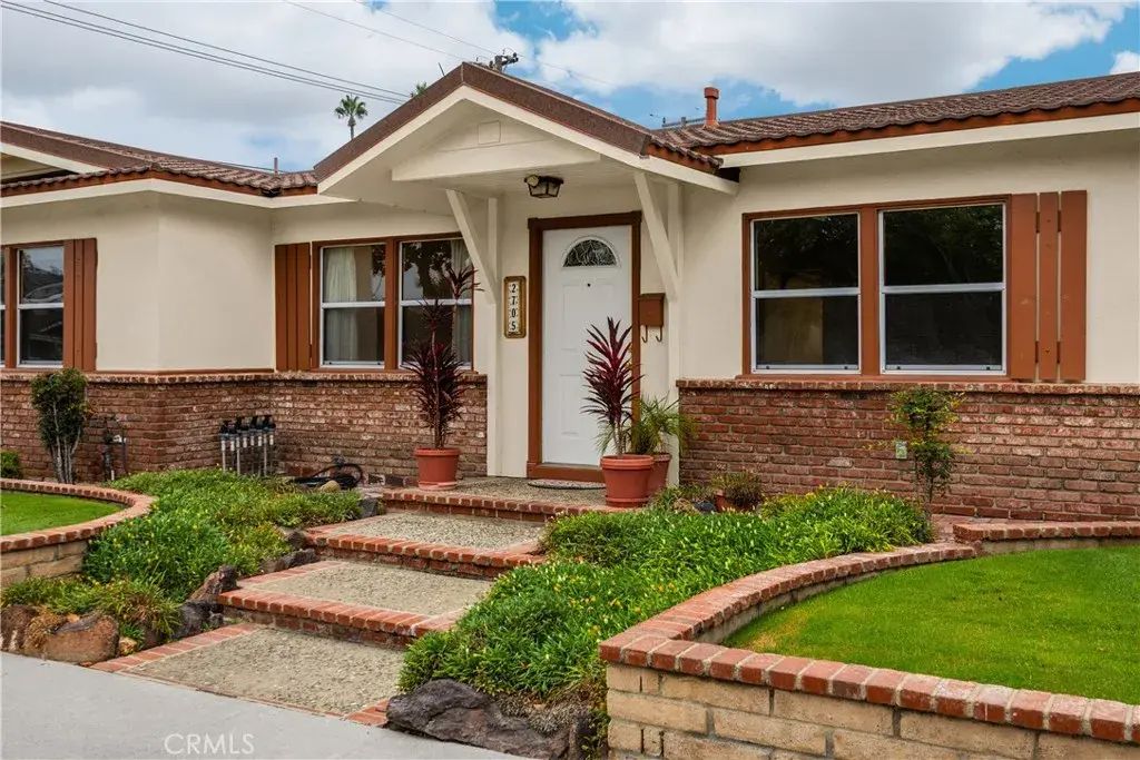 2705 E Orange Grove, Orange