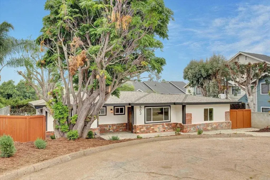 503 Potter Street, Fallbrook