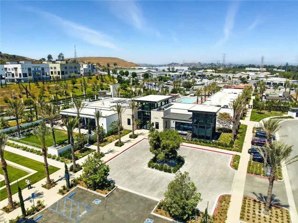 225 Remy Lane, Montebello