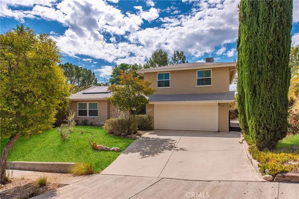23416 Community Street, West Hills