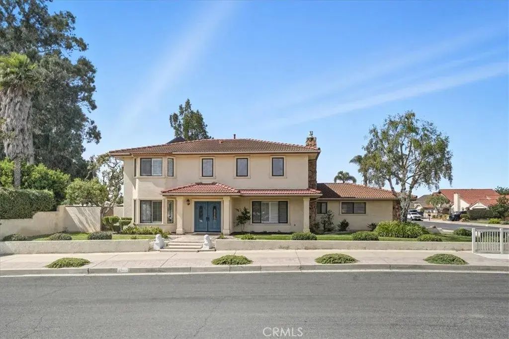 2545 Ocotillo Avenue, Santa Maria
