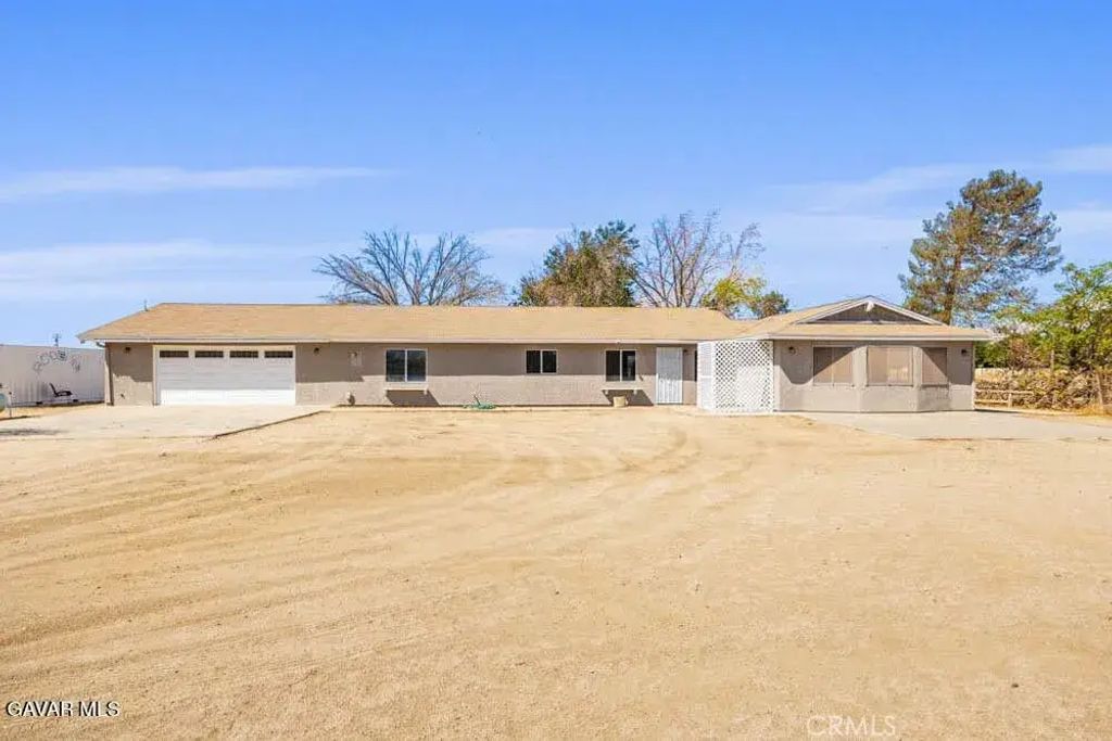 79 72nd West, Rosamond