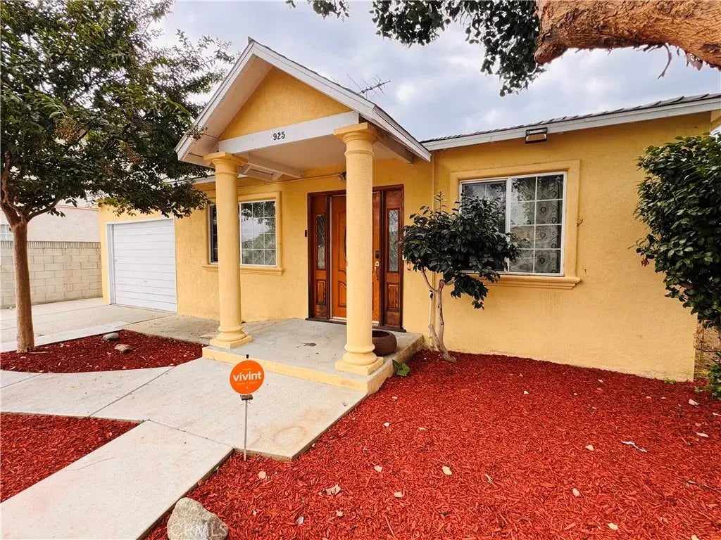 925 Walnut St., San Gabriel