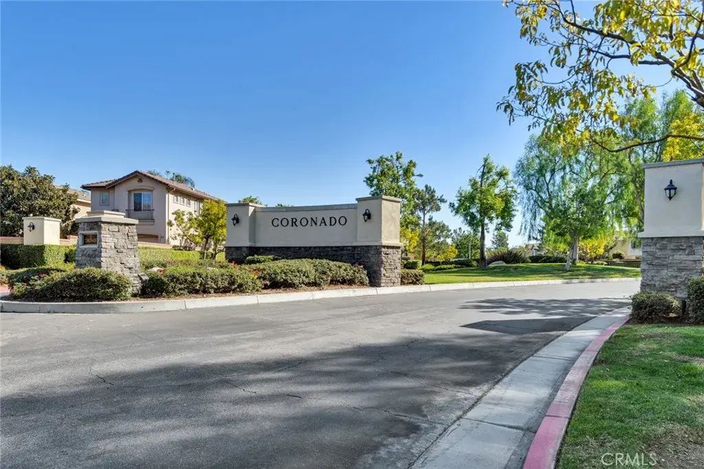 4543 Riverscape, Riverside