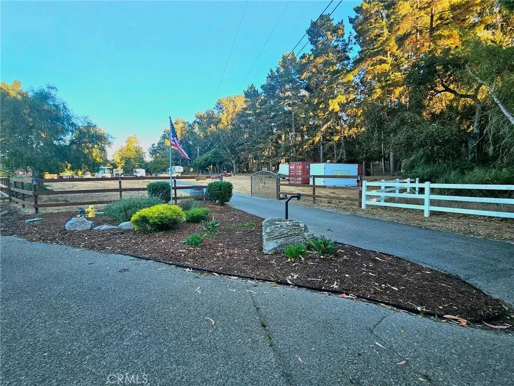 1372 E Clark Avenue, Santa Maria