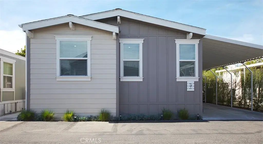 2103 245th 7, Lomita