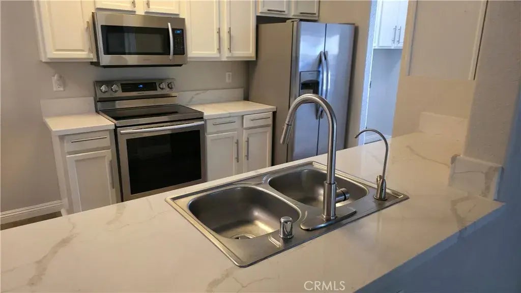 24909 Madison 2014, Murrieta