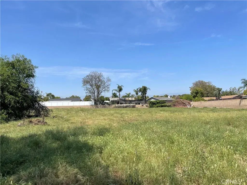 711 Meridian, Colton