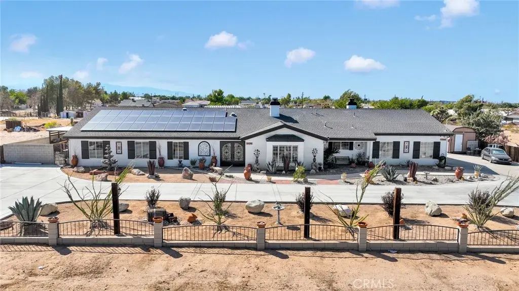 11546 Oakwood Avenue, Hesperia