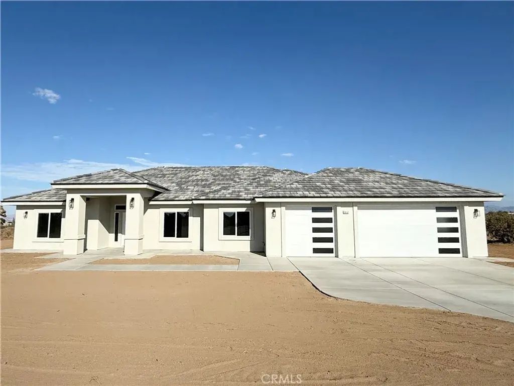10757 Beaver Avenue, Phelan