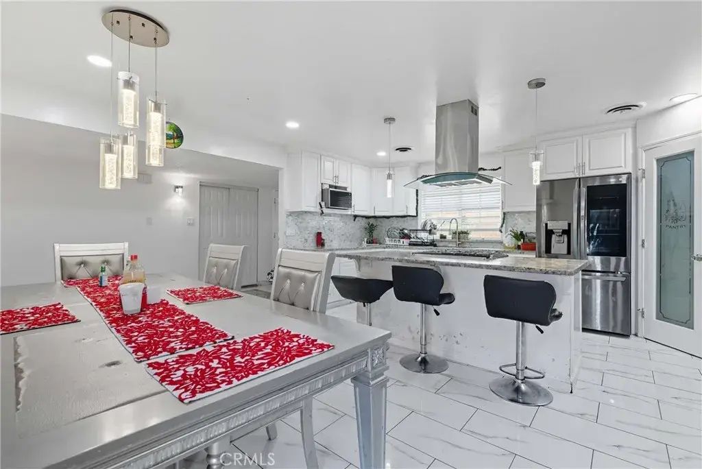 4508 Axminster, Bakersfield