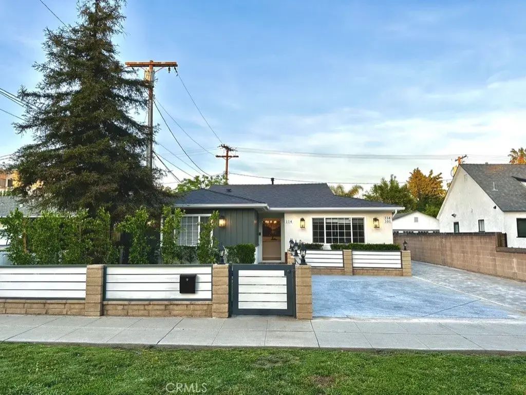 114 S Lamer Street, Burbank