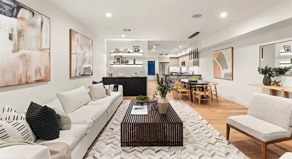 5624 W Murray Lane, Los Angeles