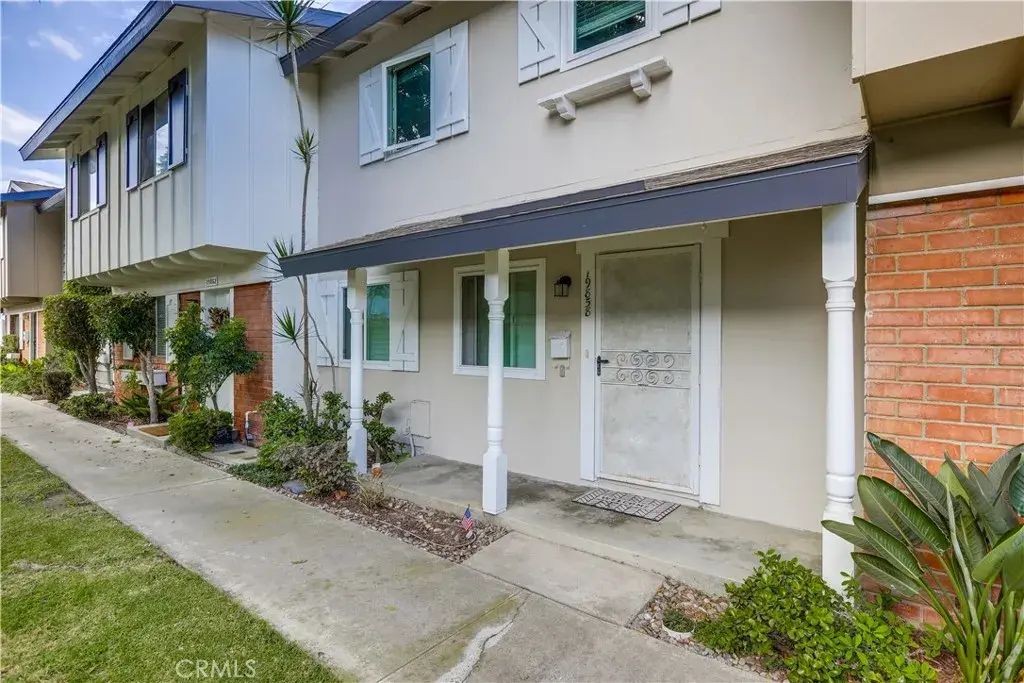 19858 Leighton Lane, Huntington Beach