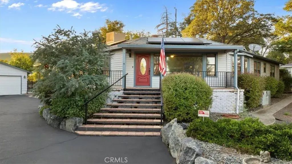 115 Acacia Avenue, Oroville