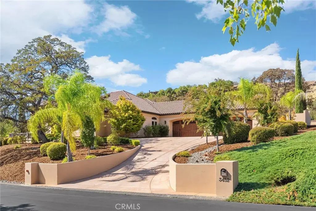 3452 Shadowtree, Chico